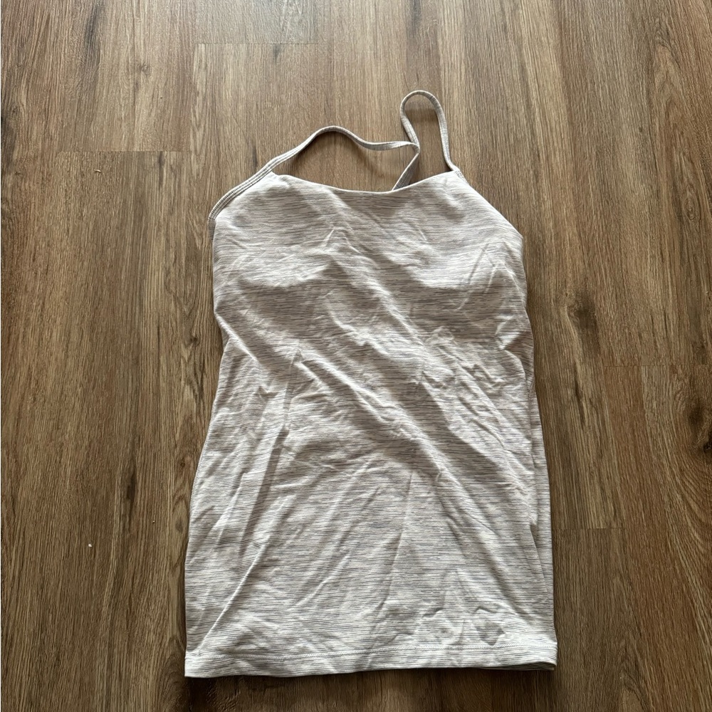 Lululemon tank